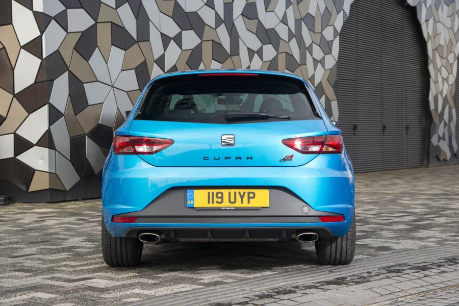  Seat Leon Cupra 290 2016 года  (UK) (фото 2 из 30)